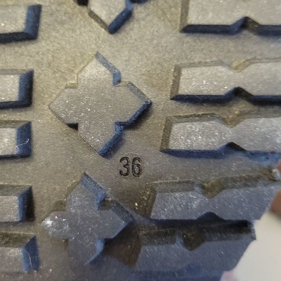 Manas genuine leather & suede size 36 winter boots - Picture 5 of 6